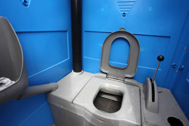 Porta potty delivery and setup in Newton, MS